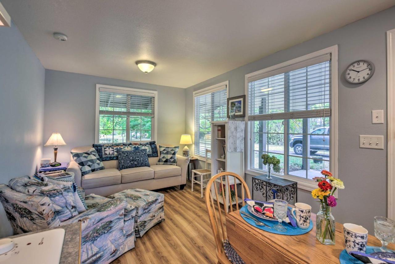 Cozy Cottage On Flower Farm With Baker Creek Views! McMinnville Luaran gambar
