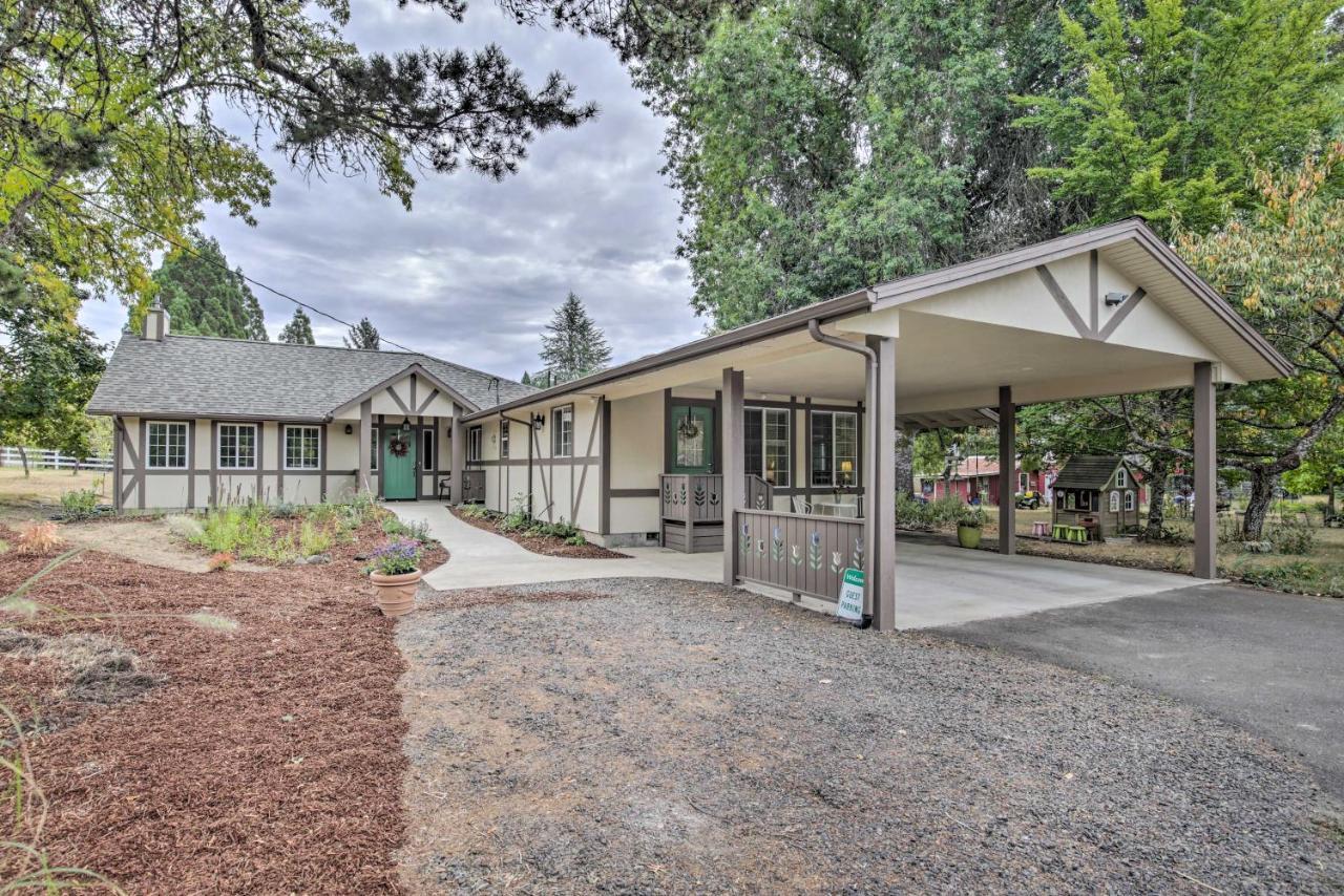 Cozy Cottage On Flower Farm With Baker Creek Views! McMinnville Luaran gambar