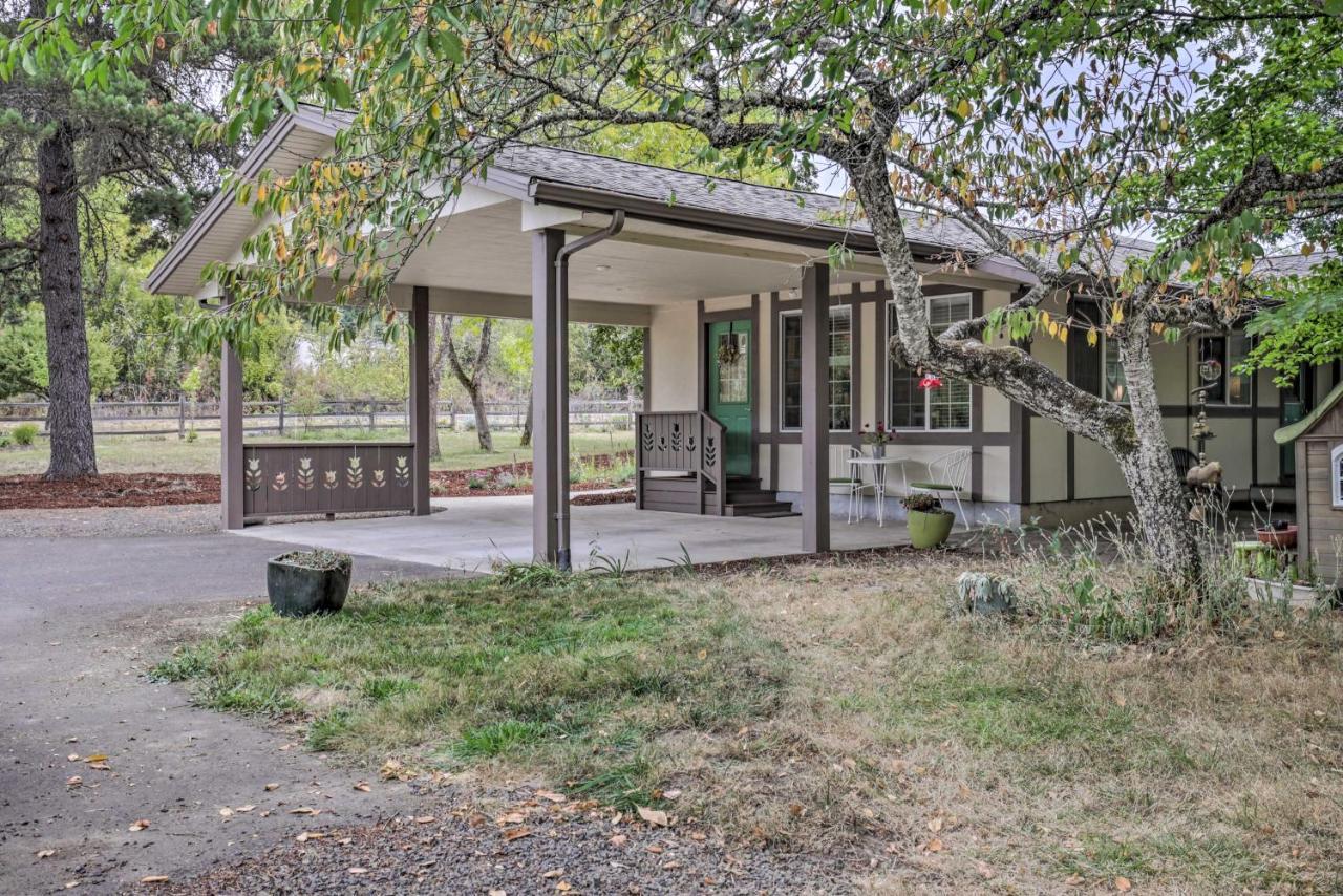 Cozy Cottage On Flower Farm With Baker Creek Views! McMinnville Luaran gambar